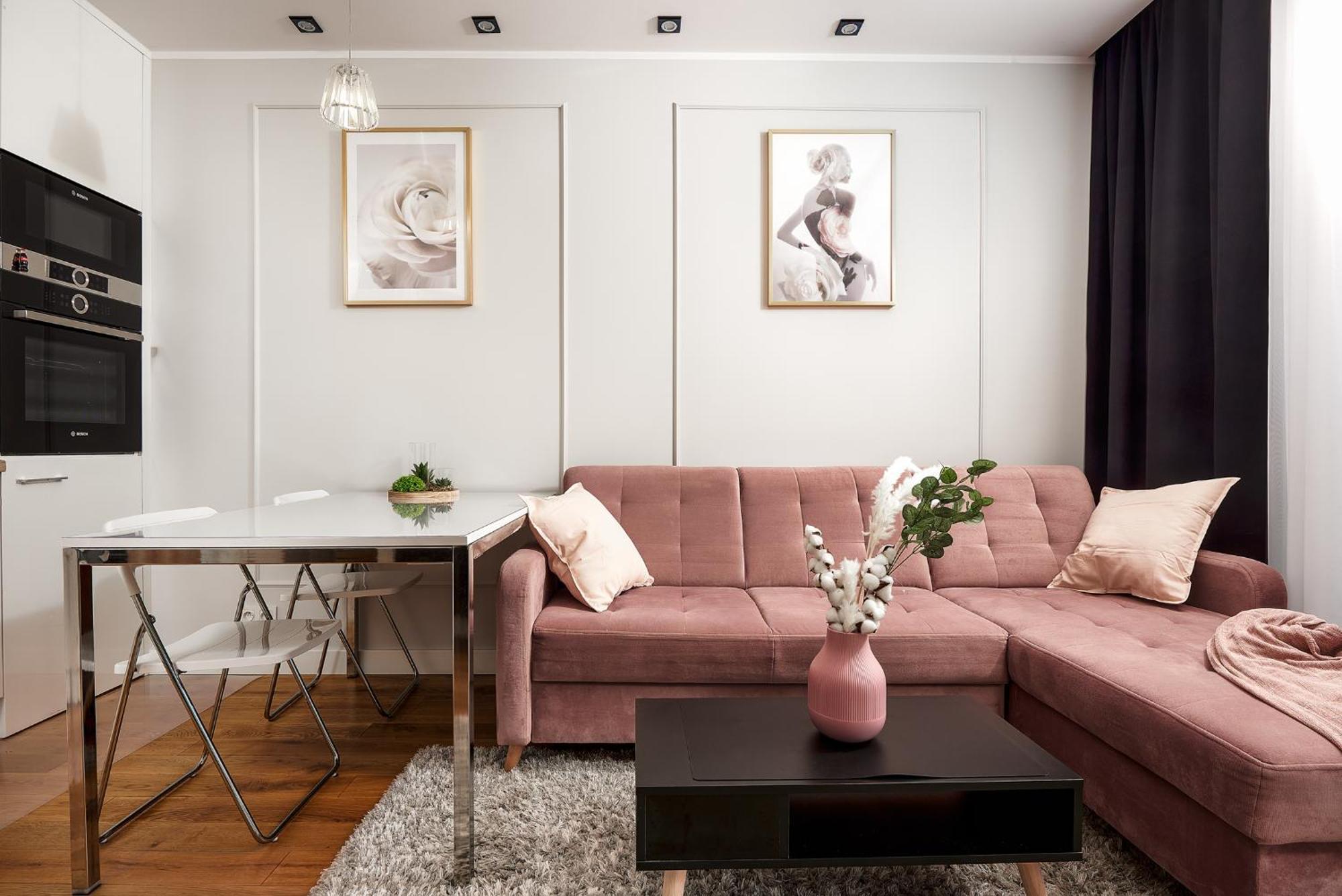 Lumina Apartment With Parking Near Muzeum Powstania Warsaw Exterior photo